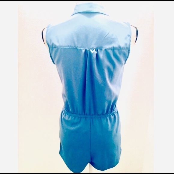 Love Tree Los Angeles Baby Blue Utility Romper - Picture 6 of 7